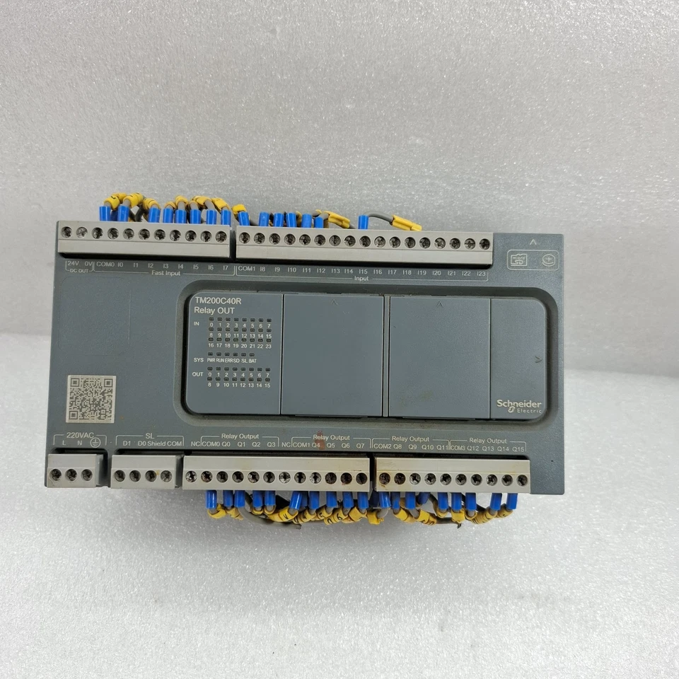 SCHNEIDER ELECTRIC MODICON TM200C40R RELAY OUT 50/60Hz 56-69VA 100-240VAC